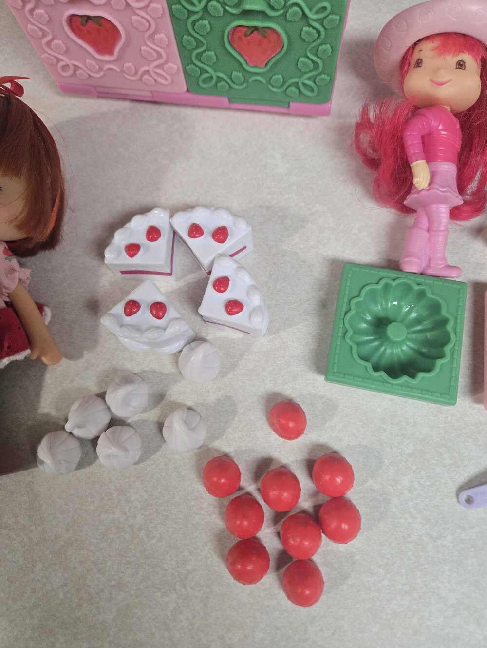 Strawberry Shortcake Toy Bundle - Picture 8 of 16